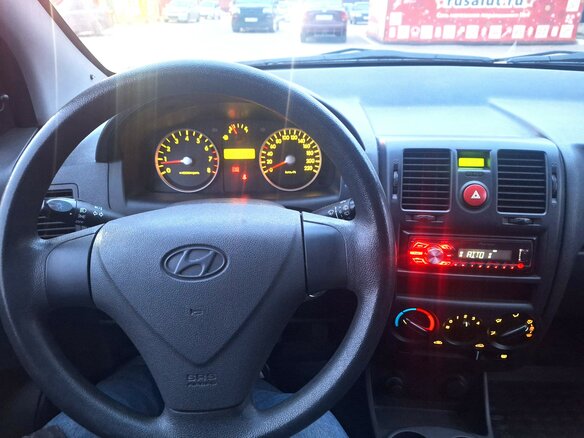 2010 Hyundai Getz I Рестайлинг, серебристый, 450000 рублей - вид 9