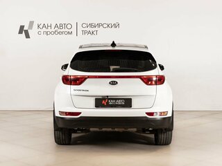 2017 Kia Sportage IV, белый, 1818700 рублей, вид 4