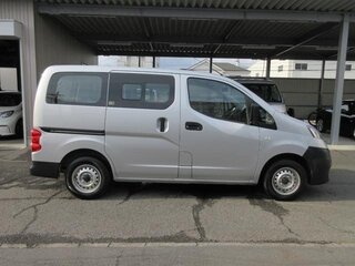 2020 Nissan NV200, серебристый, 1200000 рублей, вид 3