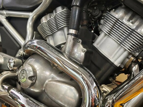 2006 Harley-Davidson V-Rod, жёлтый, 1500000 рублей