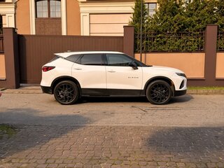 2020 Chevrolet Blazer III, белый, 2380000 рублей, вид 5