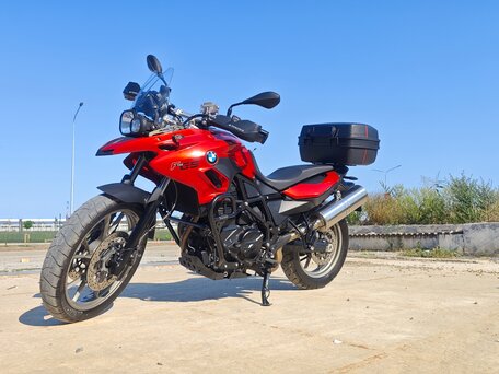 2013 BMW F 700 GS, красный, 635000 рублей, вид 2