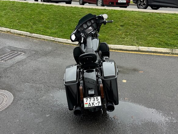2017 Harley-Davidson CVO Street Glide, чёрный, 2550000 рублей - вид 2