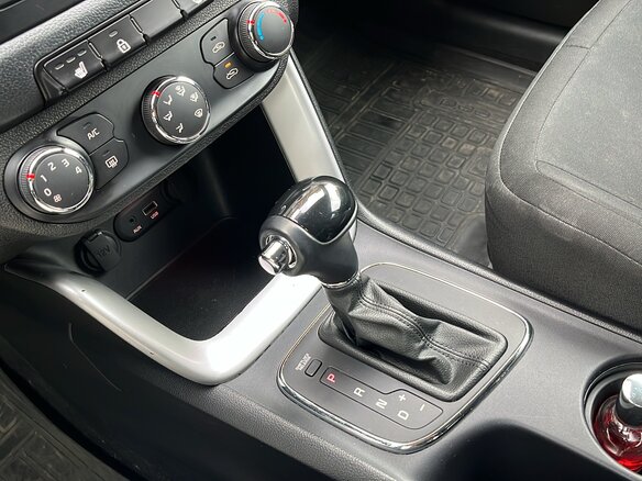 2014 Kia Ceed II, белый, 990000 рублей - вид 24