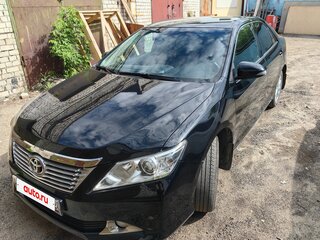 2014 Toyota Camry VII (XV50), чёрный, 1550000 рублей, вид 3
