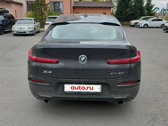 2019 BMW X4 30i II (G02), чёрный, 4500000 рублей - вид 2