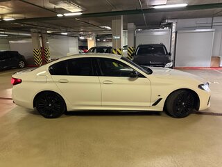 2019 BMW 5 серии 530i xDrive VII (G30/G31/G38), белый, 4070000 рублей, вид 5
