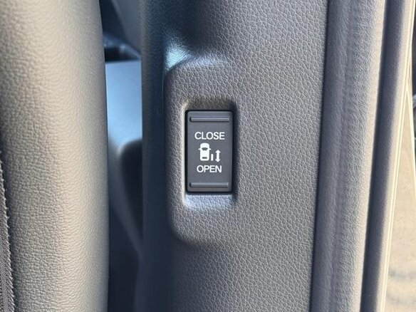 2023 Honda Stepwgn Spada VI, чёрный, 2410000 рублей - вид 19