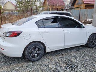 2013 Mazda Axela III, белый, 849000 рублей, вид 2