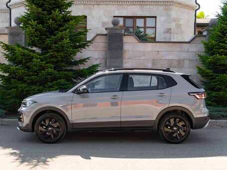 2026 Volkswagen Tharu XR, серый, 2104000 рублей, вид 5