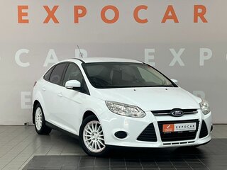 2011 Ford Focus III, белый, 749000 рублей, вид 3