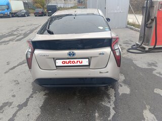 2016 Toyota Prius IV (XW50), серый, 1400000 рублей, вид 5
