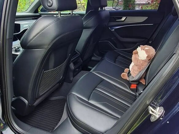 2019 Audi A6 40 TDI V (C8), синий, 4350000 рублей - вид 12