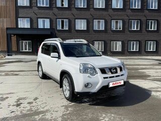 2013 Nissan X-Trail II Рестайлинг, белый, 1450000 рублей, вид 3