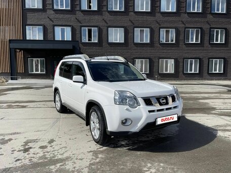 2013 Nissan X-Trail II Рестайлинг, белый, 1450000 рублей, вид 3