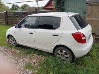 2007 Skoda Fabia II, белый, 300000 рублей, вид 4