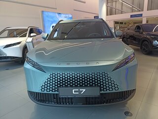 2026 Omoda C7, зелёный, 3099000 рублей, вид 2