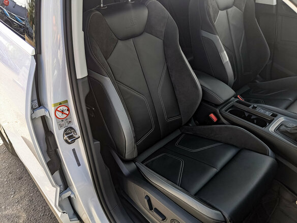 2021 Audi Q3 35 TFSI II (F3), белый - вид 24