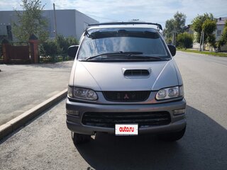 1997 Mitsubishi Delica IV, серебристый, 800000 рублей, вид 1