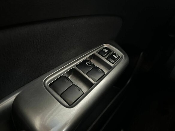 2012 Subaru Forester III Рестайлинг, белый, 1094000 рублей - вид 18