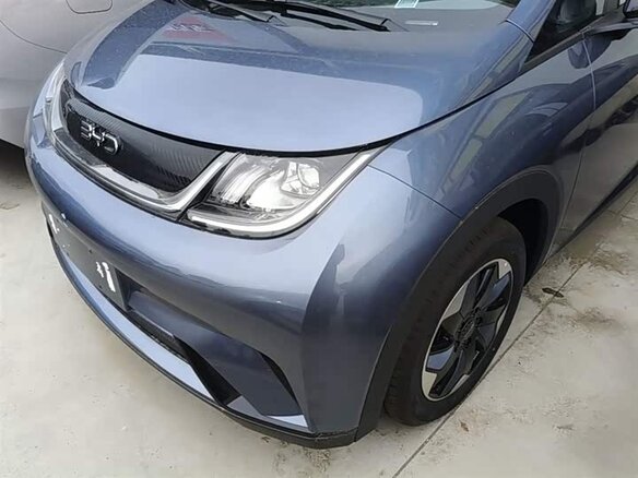 2025 BYD Dolphin 44.9 kWh I, синий, 1359999 рублей - вид 20