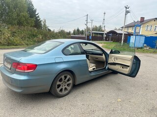 2009 BMW 3 серии 320i V (E90/E91/E92/E93), голубой, 1600000 рублей, вид 3