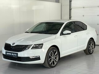 2018 Skoda Octavia III (A7) Рестайлинг, белый, 1919000 рублей, вид 3