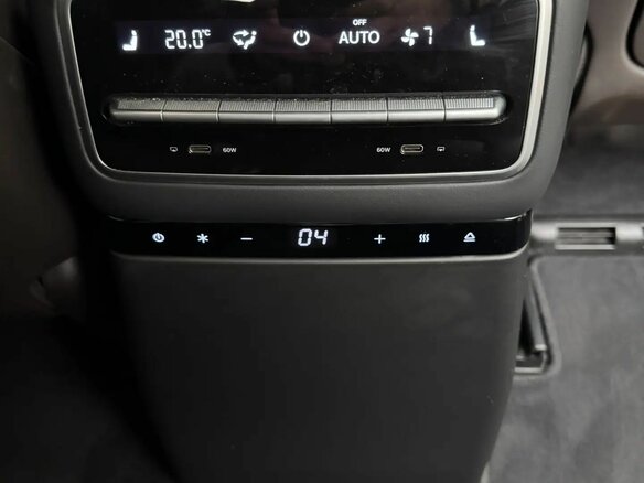 2023 Li Auto (Lixiang) L9 44.5 kWh I, чёрный, 5750000 рублей - вид 10