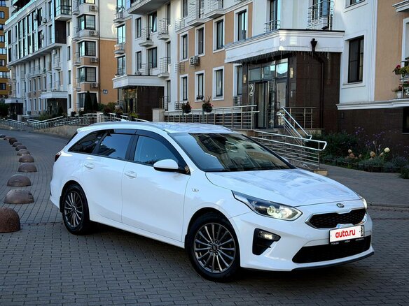 2020 Kia Ceed III, белый - вид 6