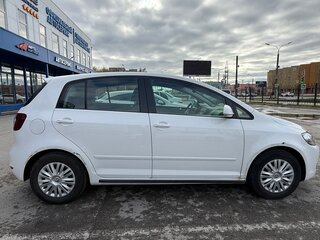 2012 Volkswagen Golf Plus II, белый, 450000 рублей, вид 2