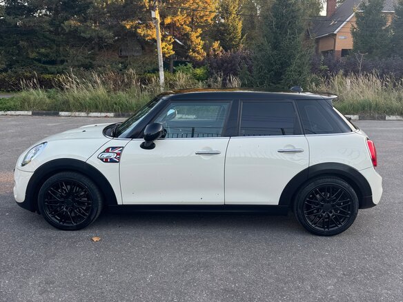 2014 Mini Hatch Cooper S III (F55/F56), белый, 1244000 рублей - вид 6