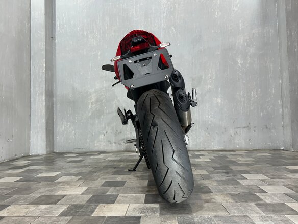 2023 Ducati Monster 937, красный, 989000 рублей - вид 10