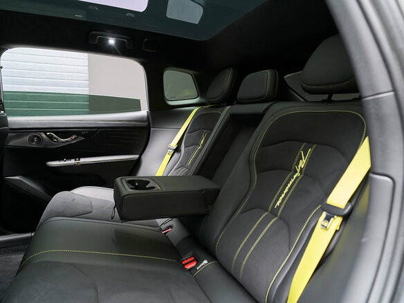 2026 Lynk & Co 07 GT I Рестайлинг, серый, 5690000 рублей - вид 35