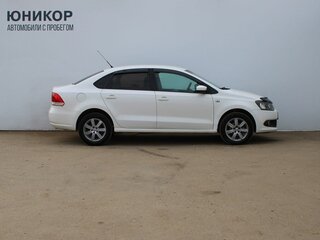 2010 Volkswagen Polo V, белый, 489000 рублей, вид 4