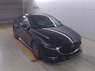 2022 Mazda 3 IV (BP), чёрный, 1350000 рублей, вид 2