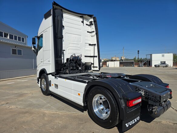 2026 Volvo FH, белый, 19800000 рублей - вид 17