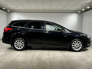 2017 Ford Focus III Рестайлинг, чёрный, 1250000 рублей, вид 4