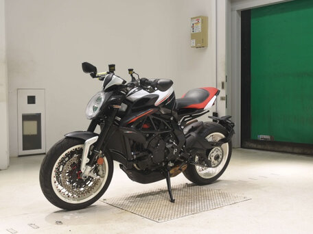 2019 MV Agusta Brutale 800, белый, 960000 рублей, вид 4