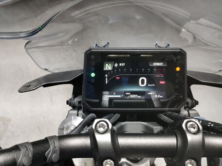 2025 Yamaha MT-09 (FZ-09), синий, 1100000 рублей, вид 5