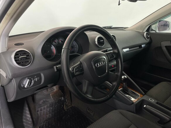 2012 Audi A3 II (8P) Рестайлинг 2, белый, 886000 рублей - вид 7