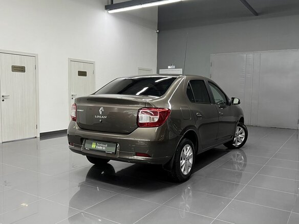 2019 Renault Logan II Рестайлинг, коричневый, 1040000 рублей - вид 1