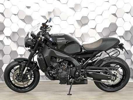 2023 Yamaha XSR900, чёрный, 1077000 рублей, вид 4