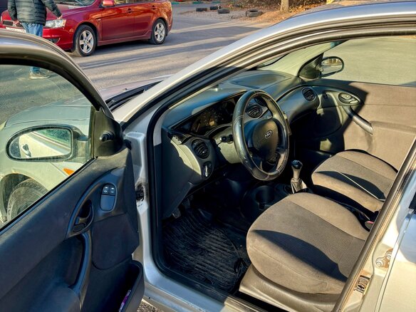 2005 Ford Focus I Рестайлинг, серебристый, 151900 рублей - вид 7
