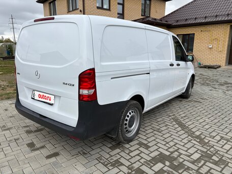 2016 Mercedes-Benz Vito, белый, 2600000 рублей, вид 4