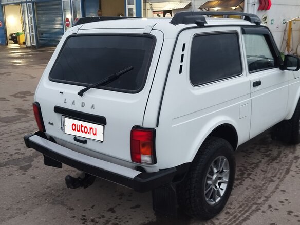 2020 Lada (ВАЗ) 2121 (4x4) I Рестайлинг (2020), белый, 800000 рублей - вид 2