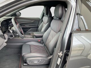 2026 Audi Q7 III (G8), серый, 16350000 рублей, вид 5