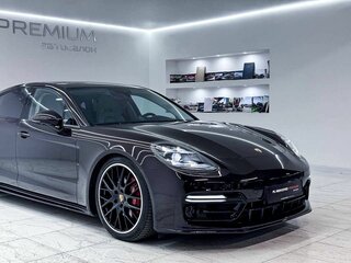 2017 Porsche Panamera 4S II, фиолетовый, 7050000 рублей, вид 4