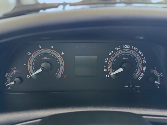 2026 Lada (ВАЗ) Niva Travel I Рестайлинг, зелёный, 1602000 рублей - вид 32
