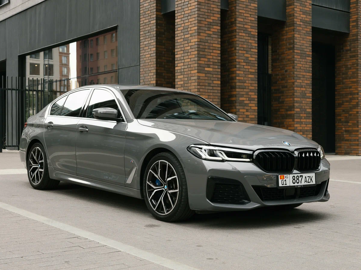 Открыть фотографии: BMW 5 серии VII (G30/G31/G38) Рестайлинг
