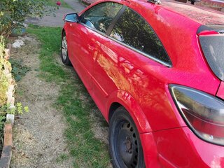 2006 Opel Astra GTC H Рестайлинг, красный, 350000 рублей, вид 4